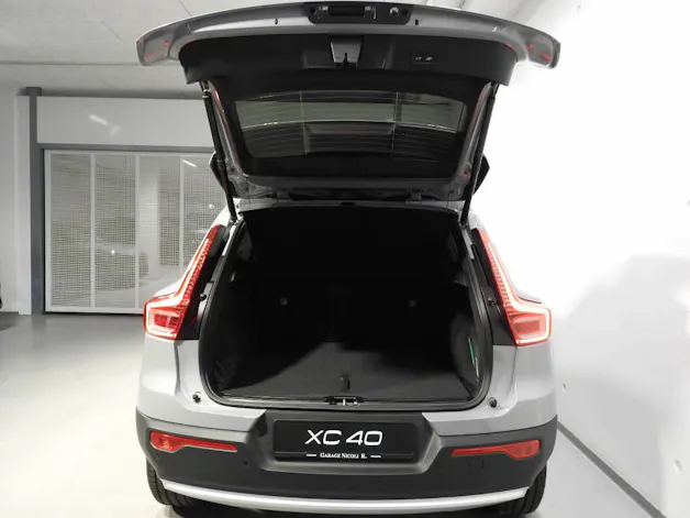 Volvo XC40 2.0 B3 MH Core
