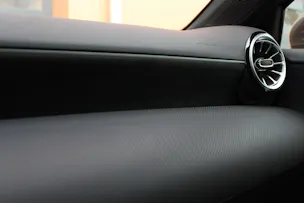 MERCEDES-BENZ A 200 7G-DCT AMG Line Facelift - " Caméra * Jantes 18' * Tempomat Adaptatif * Aides à la conduite"