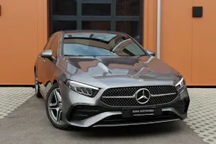 Mercedes-Benz A 200 7G-DCT AMG Line Facelift - " Caméra * Jantes 18' * Tempomat Adaptatif * Aides à la conduite"