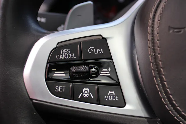 BMW X5 xDrive 40i M-Sport Steptronic - " 7 Places * Attelage 3500kg *Suspension Pneum. * Toit Pano * Roues 21' * LED Adap"