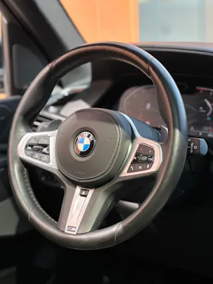 BMW X5 xDrive 40i M-Sport Steptronic - " 7 Places * Attelage 3500kg *Suspension Pneum. * Toit Pano * Roues 21' * LED Adap"
