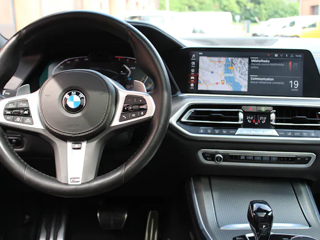 BMW X5 xDrive 40i M-Sport Steptronic - " 7 Places * Attelage 3500kg *Suspension Pneum. * Toit Pano * Roues 21' * LED Adap"