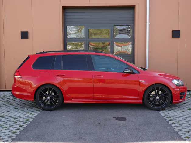 VW Golf Variant 2.0 TSI R 4 Motion DSG * CH Auto * Camera recul * Capteurs avant/arriere * Toit Ouvrant * Phares Xenon *