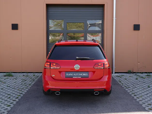 VW Golf Variant 2.0 TSI R 4 Motion DSG * CH Auto * Camera recul * Capteurs avant/arriere * Toit Ouvrant * Phares Xenon *