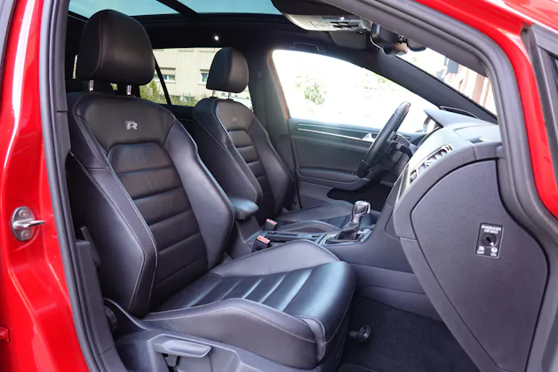 VW Golf Variant 2.0 TSI R 4 Motion DSG * CH Auto * Camera recul * Capteurs avant/arriere * Toit Ouvrant * Phares Xenon *