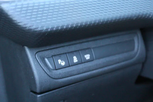 Peugeot 2008 1.2 PureTech Féline