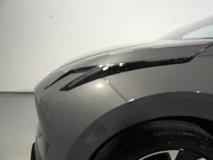Lynk & Co 02