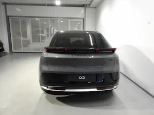 Lynk & Co 02