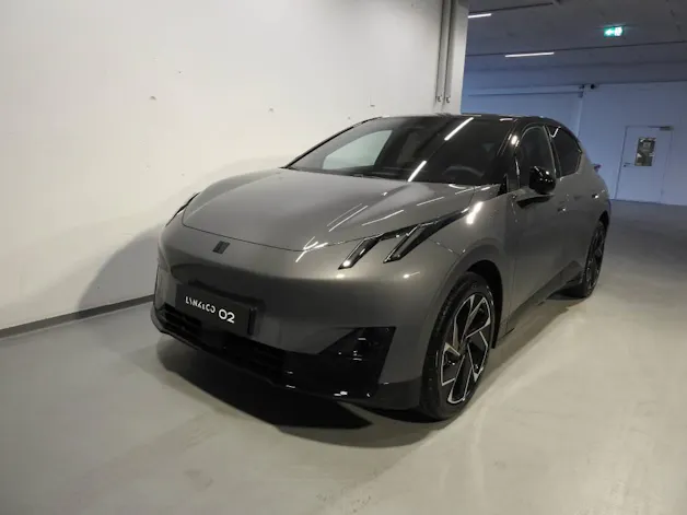 Lynk & Co 02