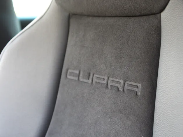 SEAT Leon ST 2.0 TSI Cupra ABT 335' cv DSG - "ABT 335' Homol * Sièges Baquet Alcant * 8 Roues * Expertise/Service 2026 * Clim. Auto"