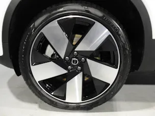 VOLVO EX40 Twin Ultra AWD