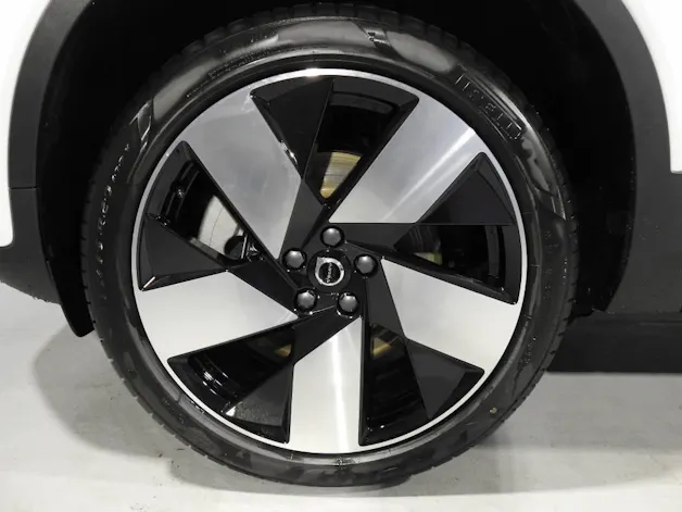 Volvo EX40 Twin Ultra AWD