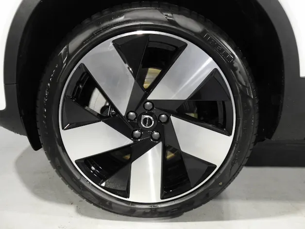 Volvo EX40 Twin Ultra AWD