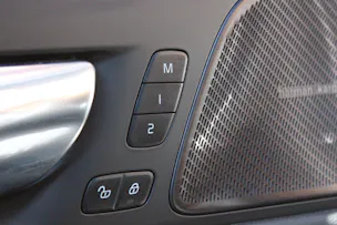 VOLVO V60 T6 eAWD Twin Engine Inscription Expression Geartronic - "Harman Kardon * Sièges Elec. Mém. * Head-Up Displ * Service Volvo"
