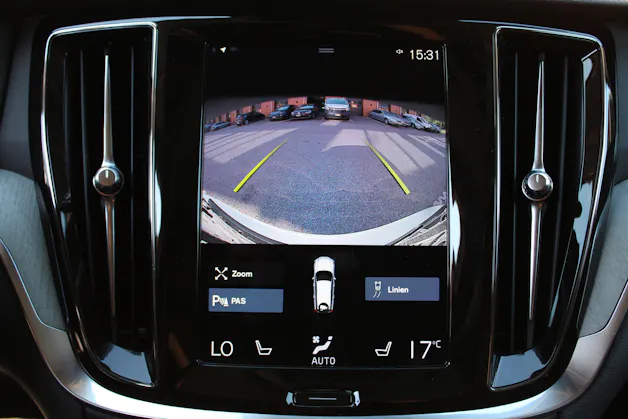 Volvo V60 T6 eAWD Twin Engine Inscription Expression Geartronic - "Harman Kardon * Sièges Elec. Mém. * Head-Up Displ * Service Volvo"