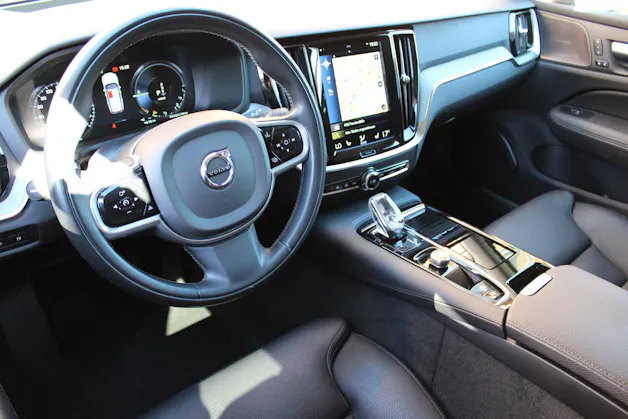 Volvo V60 T6 eAWD Twin Engine Inscription Expression Geartronic - "Harman Kardon * Sièges Elec. Mém. * Head-Up Displ * Service Volvo"