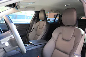 VOLVO V60 T6 eAWD Twin Engine Inscription Expression Geartronic - "Harman Kardon * Sièges Elec. Mém. * Head-Up Displ * Service Volvo"