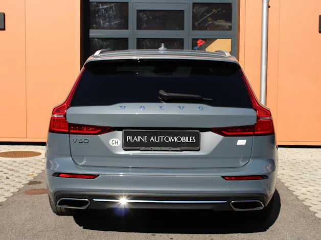 Volvo V60 T6 eAWD Twin Engine Inscription Expression Geartronic - "Harman Kardon * Sièges Elec. Mém. * Head-Up Displ * Service Volvo"