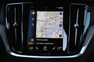 VOLVO V60 T6 eAWD Twin Engine Inscription Expression Geartronic - "Harman Kardon * Sièges Elec. Mém. * Head-Up Displ * Service Volvo"