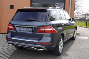 Mercedes-Benz ML 250 BlueTEC Edition 4Matic 7G-Tronic