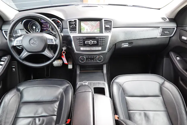 Mercedes-Benz ML 250 BlueTEC Edition 4Matic 7G-Tronic