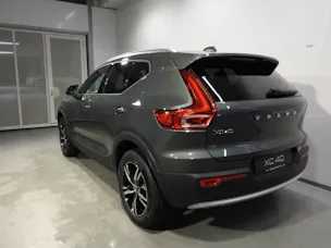 VOLVO XC40 2.0 B3 MH Core