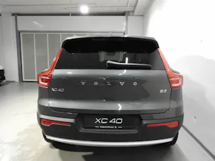 VOLVO XC40 2.0 B3 MH Core