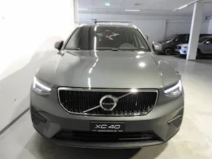 VOLVO XC40 2.0 B3 MH Core