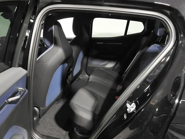 Volvo EX 30 E60 Plus Swiss Black Edition