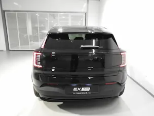 VOLVO EX 30 E60 Plus Swiss Black Edition