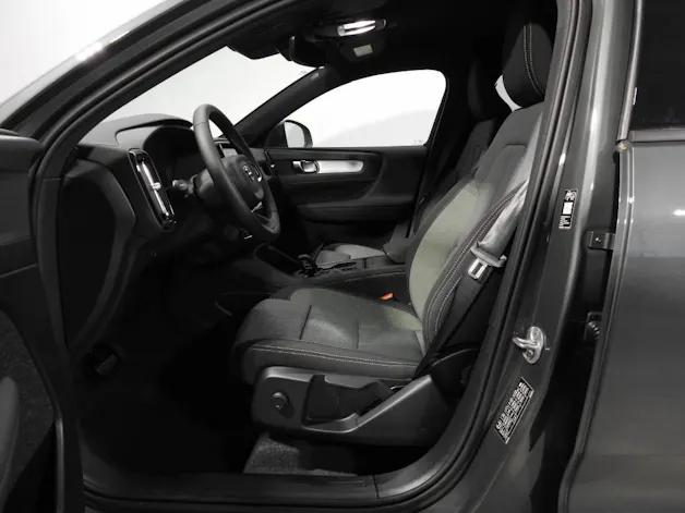 Volvo XC40 2.0 B3 MH Core