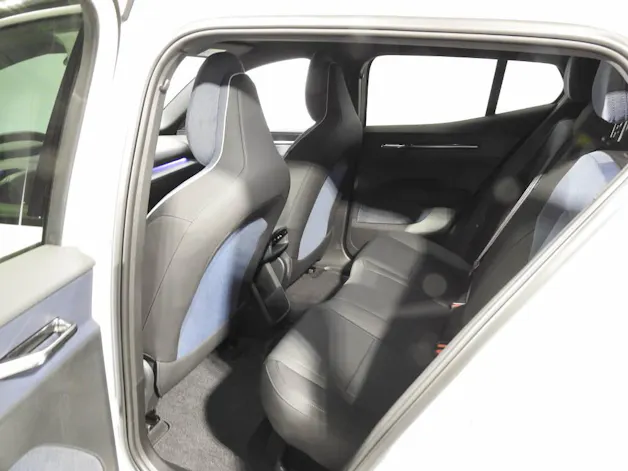 Volvo EX 30 E60 Twin Plus Performance AWD