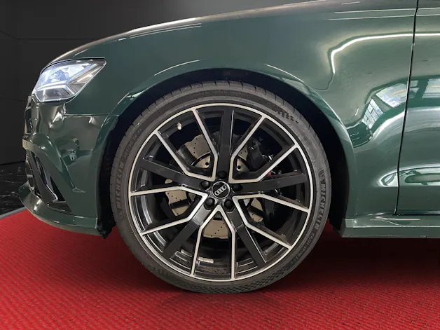 Audi RS6 Avant 4.0 TFSI V8 performance quattro