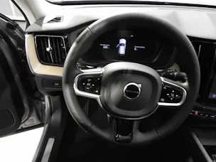 VOLVO XC60 2.0 T6 TE Ultra Dark eAWD