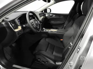 VOLVO XC60 2.0 T6 TE Ultra Dark eAWD