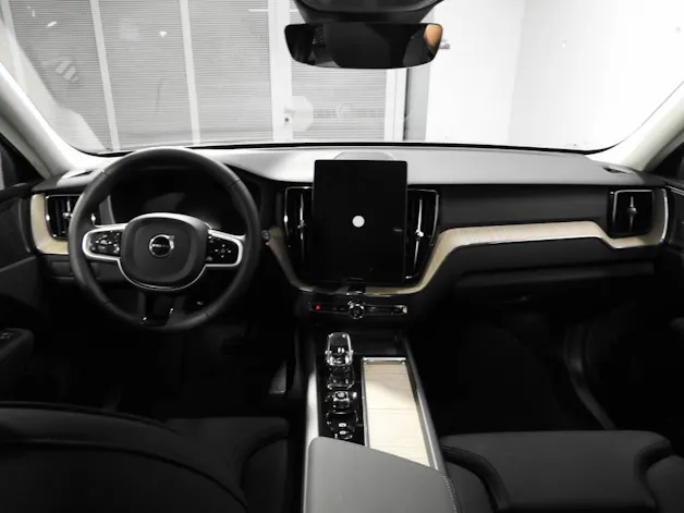 Volvo XC60 2.0 T6 TE Ultra Dark eAWD