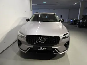 VOLVO XC60 2.0 T6 TE Ultra Dark eAWD