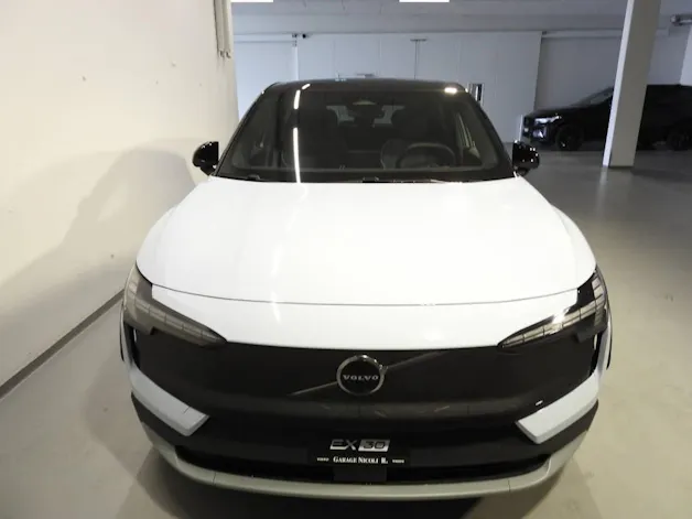 Volvo EX 30 CC E60 Twin Performance AWD