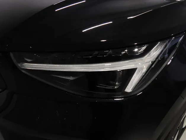 Volvo EX40 Twin Black Edition AWD