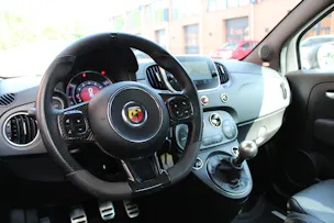 Fiat 595 1.4 16V Turbo Abarth Competizione - "Pack Carbone * Echappement Monza * GPS * Aide au Station. * Distribution faite"