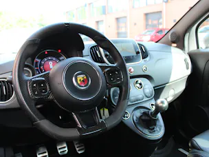 Fiat 595 1.4 16V Turbo Abarth Competizione - "Pack Carbone * Echappement Monza * GPS * Aide au Station. * Distribution faite"