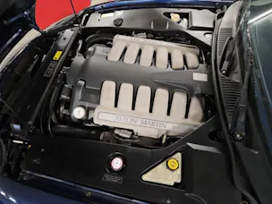 Aston Martin DB7 Vantage Volante