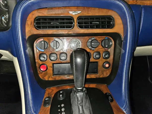Aston Martin DB7 Vantage Volante