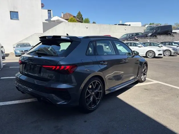 Audi RS3 Sportback 2.5 TFSI quattro S-Tronic