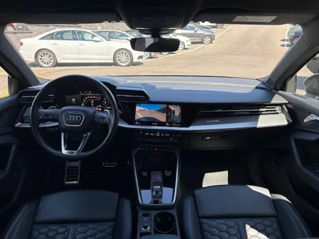 Audi RS3 Sportback 2.5 TFSI quattro S-Tronic