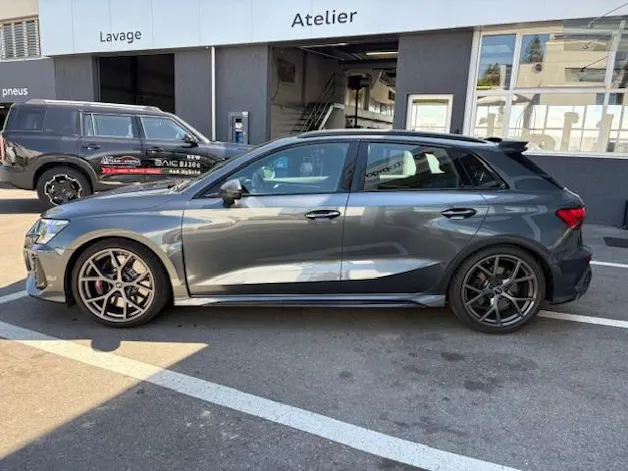Audi RS3 Sportback 2.5 TFSI quattro S-Tronic