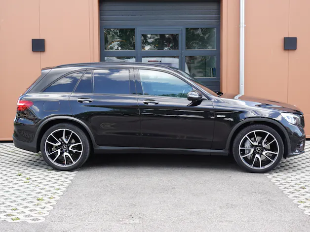 Mercedes-Benz GLC 43 AMG - " CH Auto * Toit Ouvrant * Sièges Electriques+Chauffant * GPS * Lumière Ambiance * Sièges chauffant arrière "