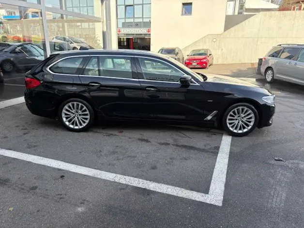 BMW 520d xDrive paddles Touring