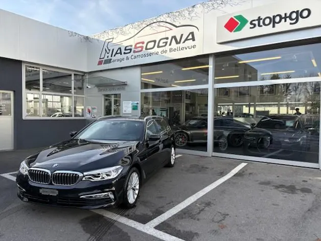 BMW 520d xDrive paddles Touring