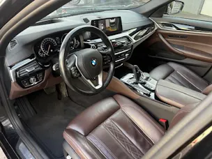 BMW 520d xDrive paddles Touring